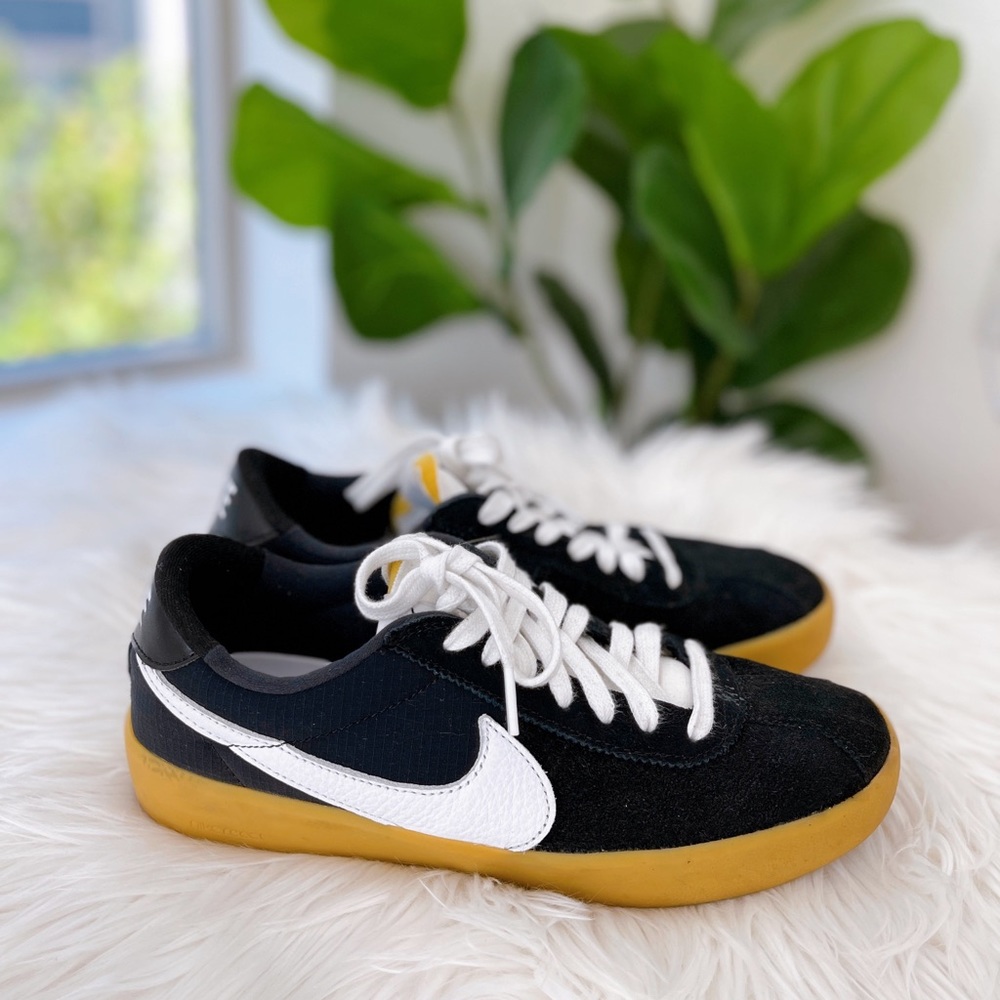 Nike SB Bruin React Black, White & Gum Skate Shoes